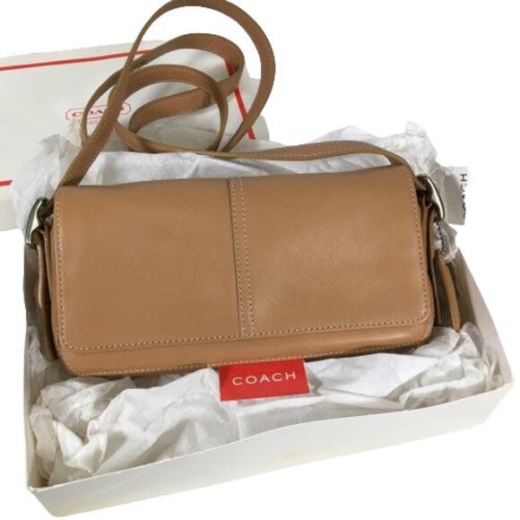 NWT Vintage Coach Legacy Mini Flap Small Crossbody Bag Camel Leather 4280 w/ Box - Picture 16 of 17